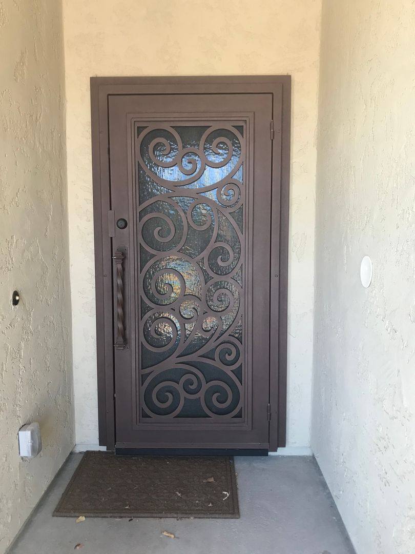 House for rent at 2724 E Bellerive Dr, Gilbert, AZ 85298