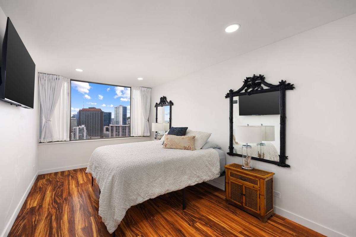Apartment for rent at 411 Hobron Lane #2806, Honolulu, HI 96815