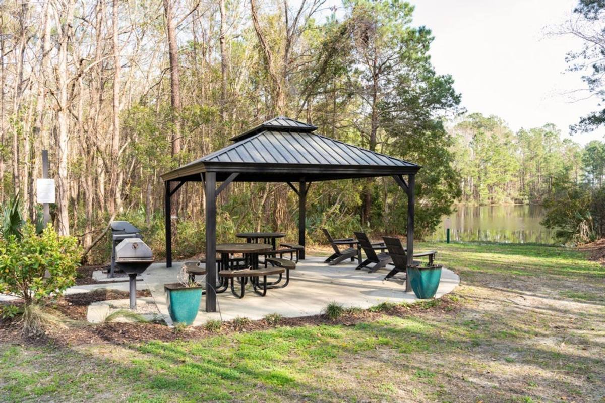 Condo for rent at 1300 Park W, Mount Pleasant, SC 29466