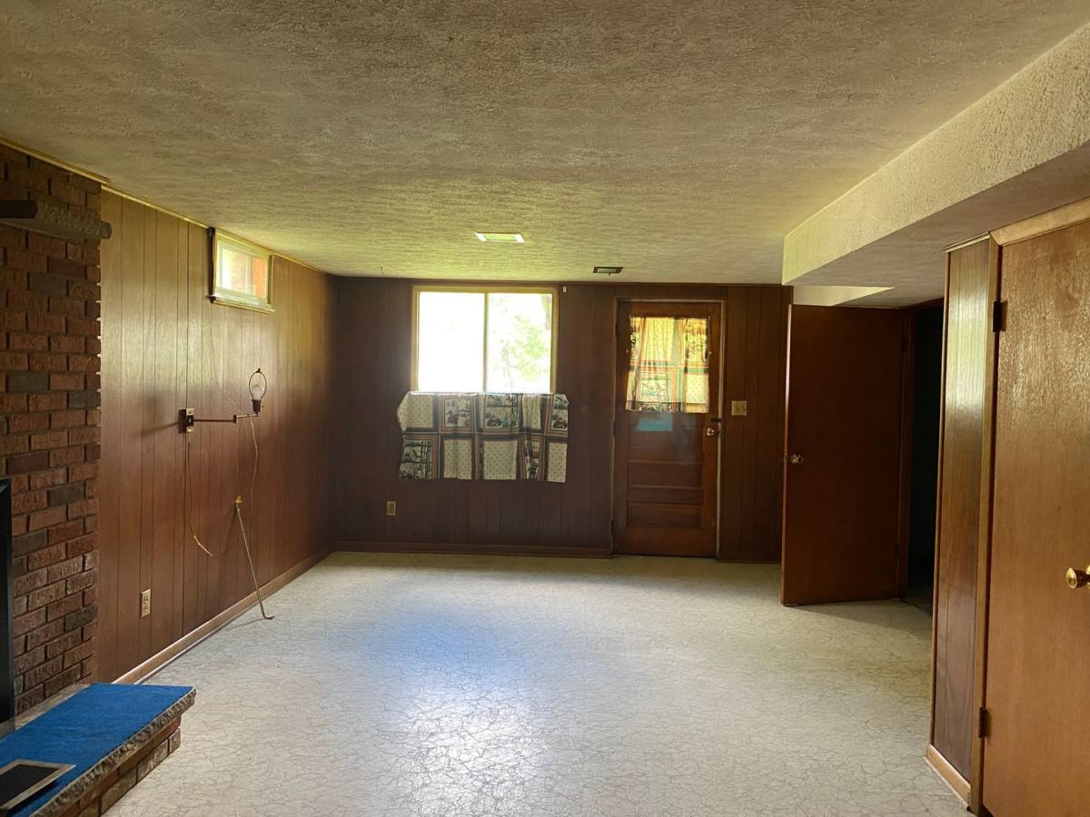 House for rent at 2600 Cleveland Ave, Parkersburg, WV 26104