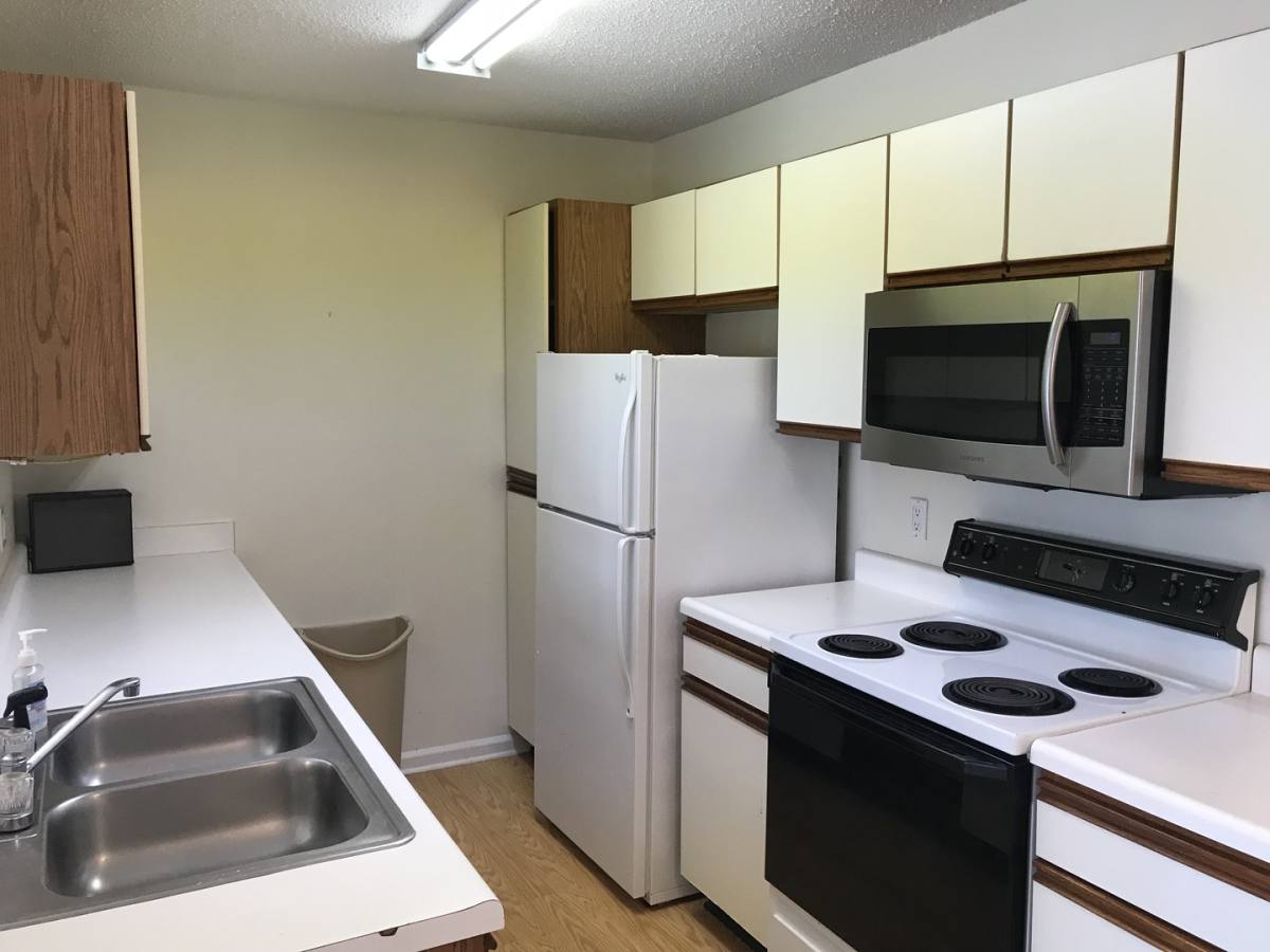 Condo for rent at 2225 Clearwater Dr, Myrtle Beach, SC 29575
