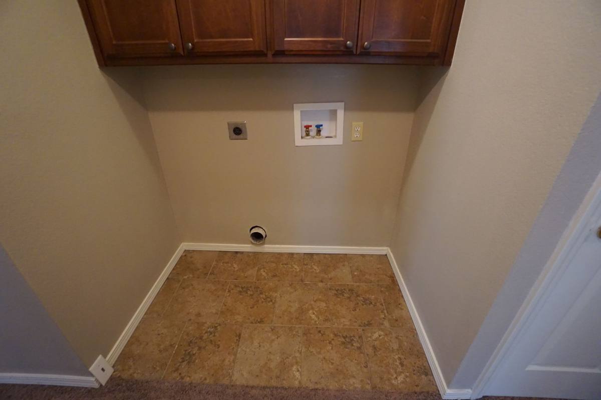 Apartment for rent at 206 S 26 St, Van Buren, AR 72956