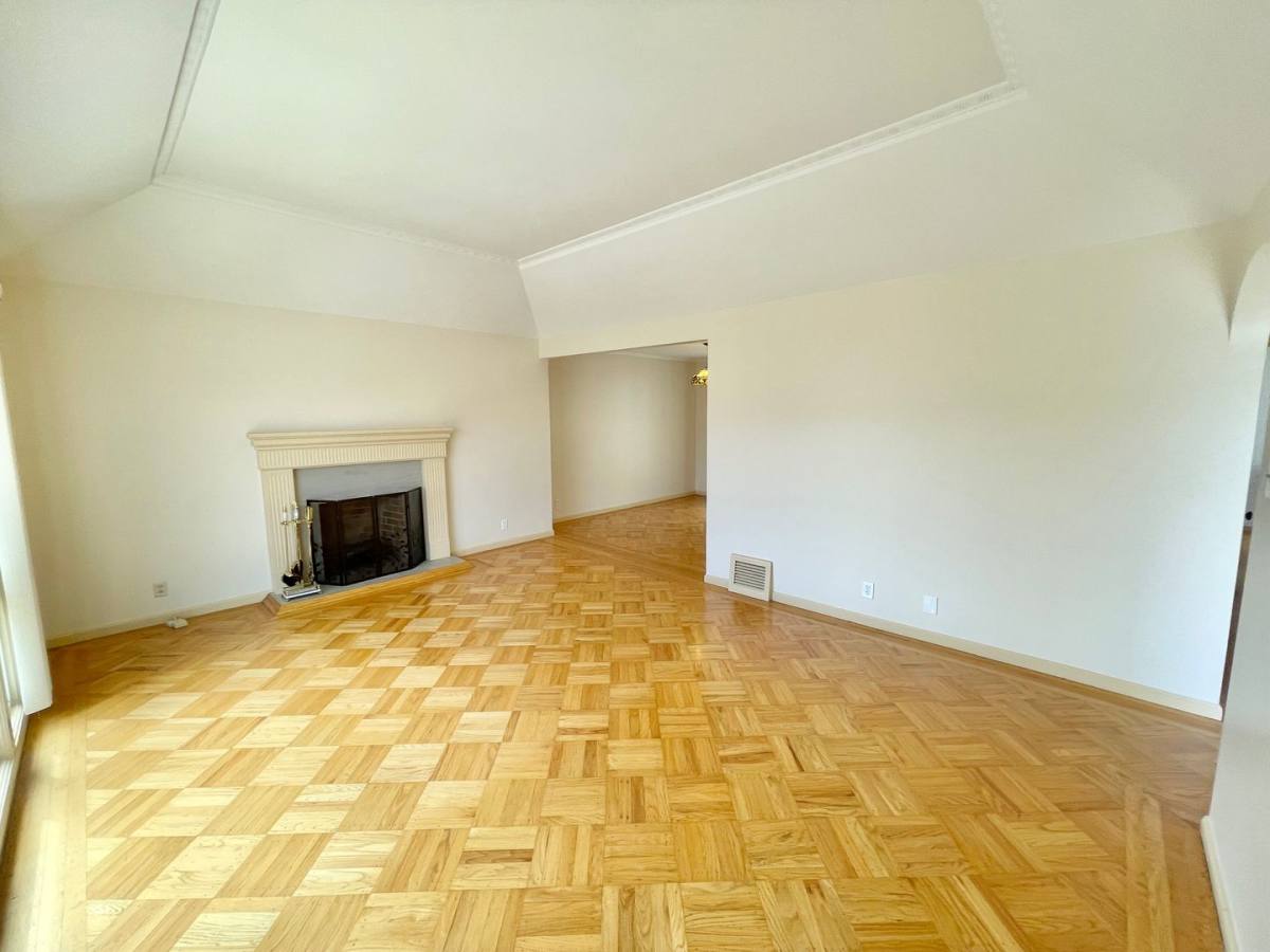 House for rent at 147 Forest View Dr, San Francisco, CA 94132