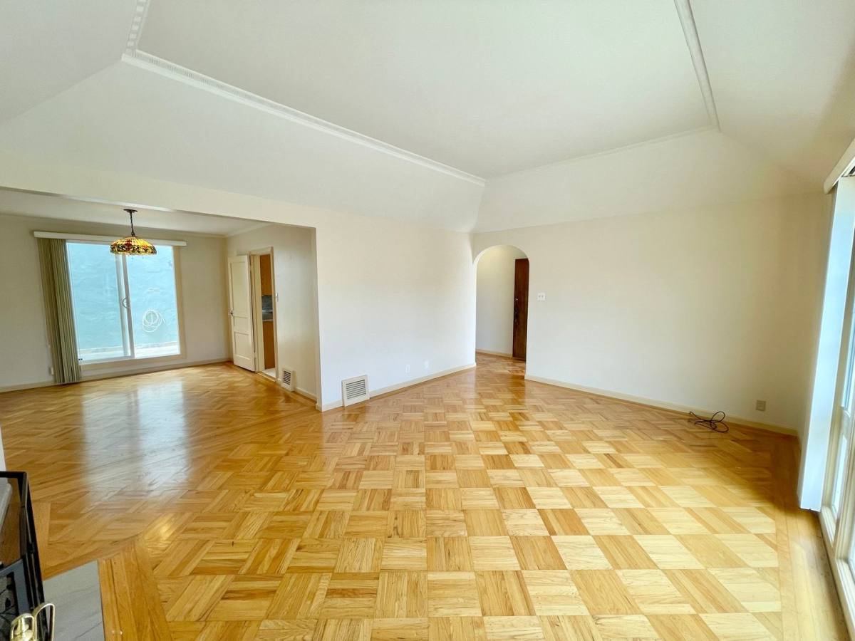 House for rent at 147 Forest View Dr, San Francisco, CA 94132