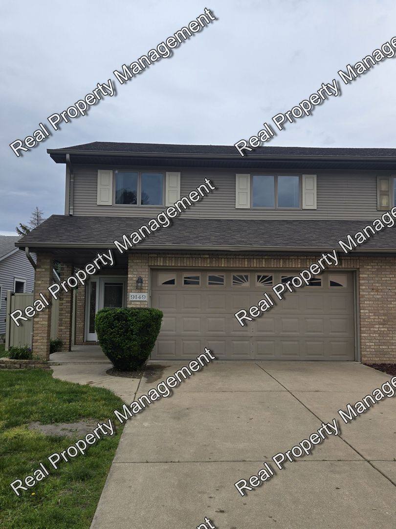 Townhouse for rent at 9149 Waymond Ave, Highland, IN 46322