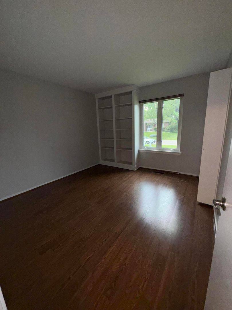 House for rent at 741 Woods Court, Walled Lake, MI 48390