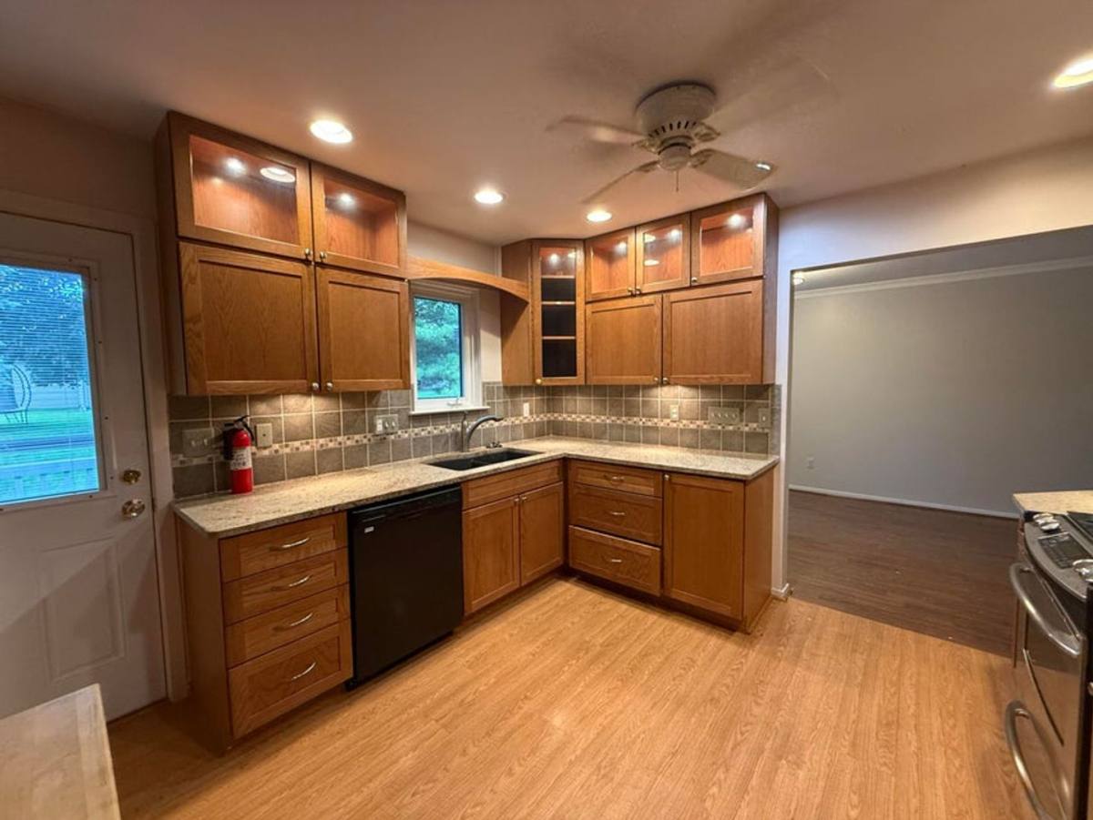 House for rent at 741 Woods Court, Walled Lake, MI 48390
