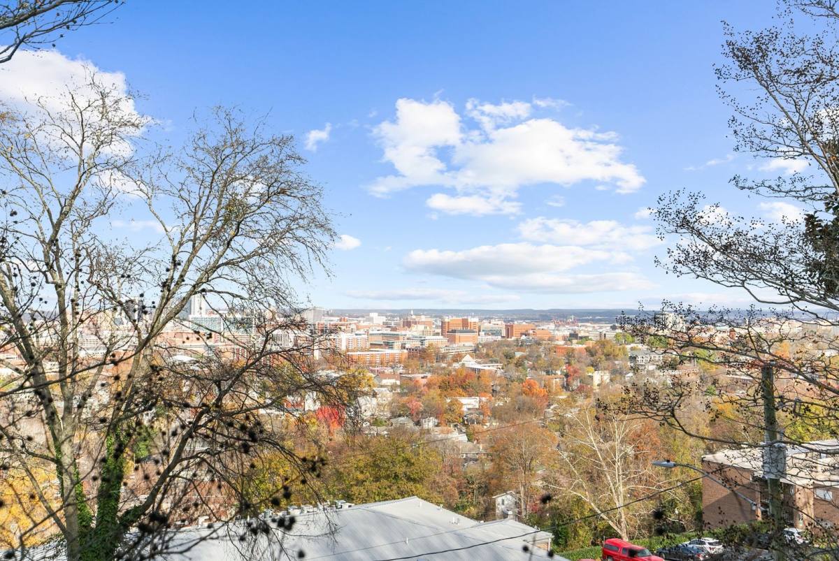 Apartment for rent at 1321 18th Ave S, Birmingham, AL 35205