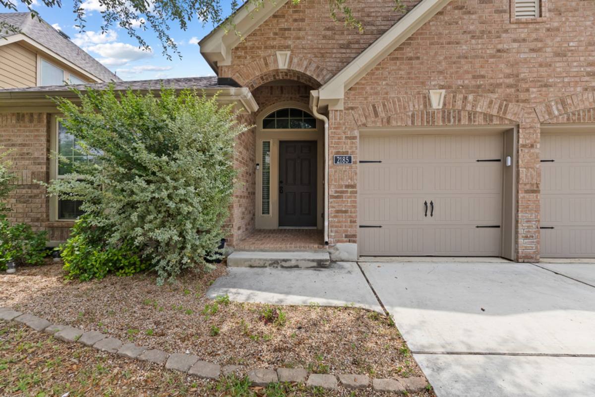 House for rent at 2185 Range Rd, Seguin, TX 78155