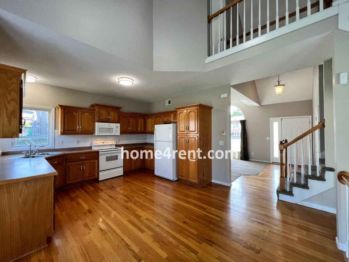 House for rent at 8310 NW 77th Terrace, Kansas City, MO 64152