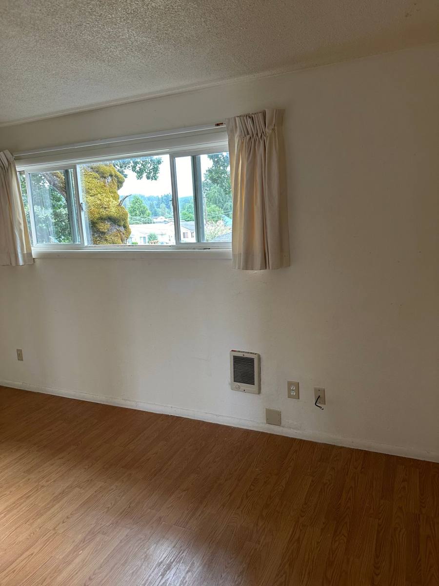 Apartment for rent at 1890 Kalmia St, Sweet Home, OR 97386