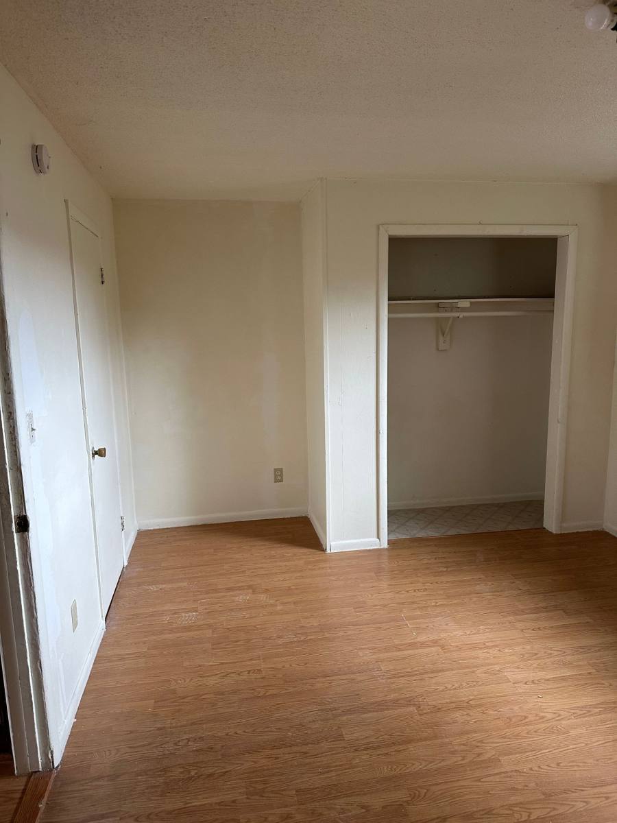 Apartment for rent at 1890 Kalmia St, Sweet Home, OR 97386