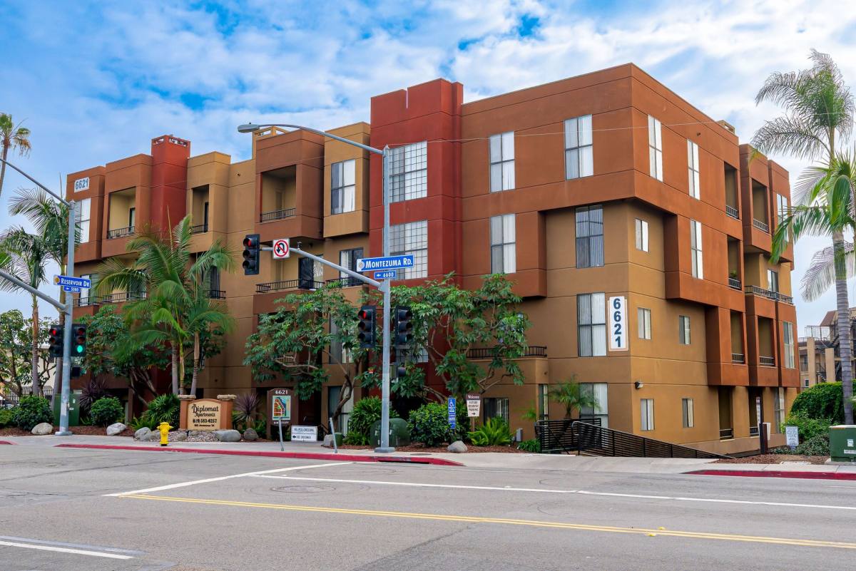 Apartment for rent at 6621 Montezuma Rd, San Diego, CA 92115