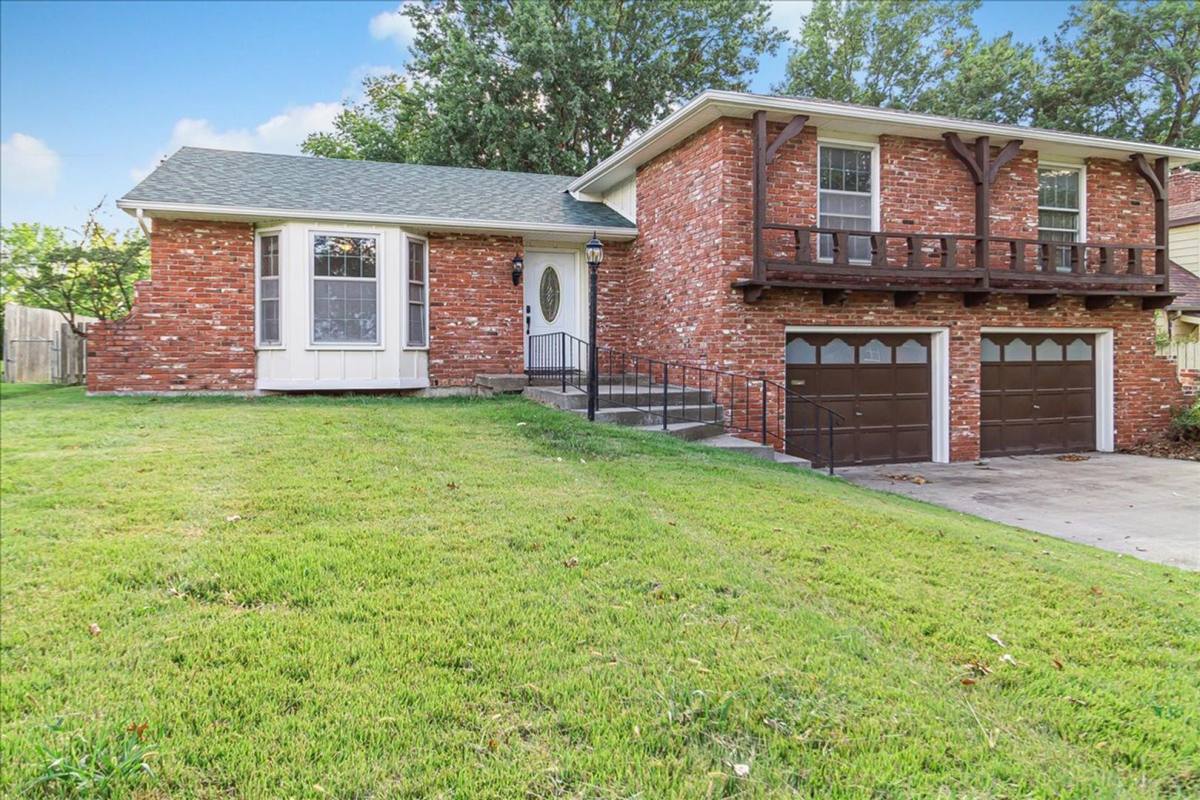 House for rent at 318 Goodrich, Warrensburg, MO 64093
