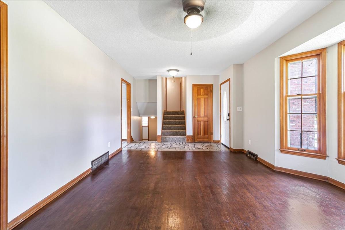 House for rent at 318 Goodrich, Warrensburg, MO 64093