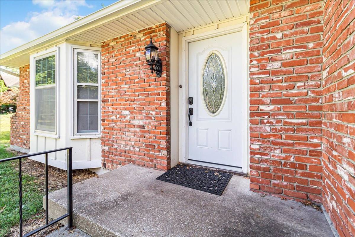 House for rent at 318 Goodrich, Warrensburg, MO 64093