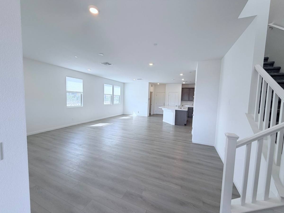 Townhouse for rent at 12452 Kings Creek Place, Las Vegas, NV 89138