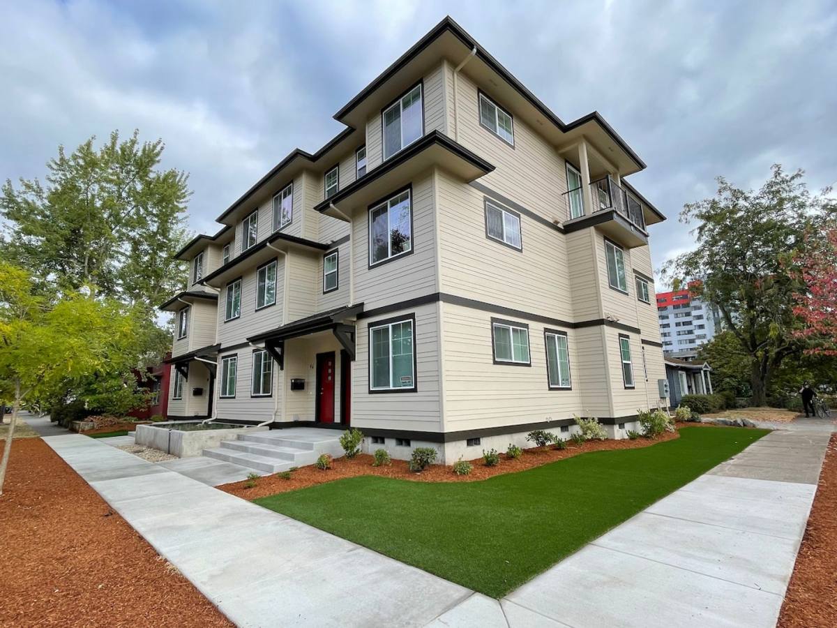 House for rent at 88 W 15th Ave, Eugene, OR 97401