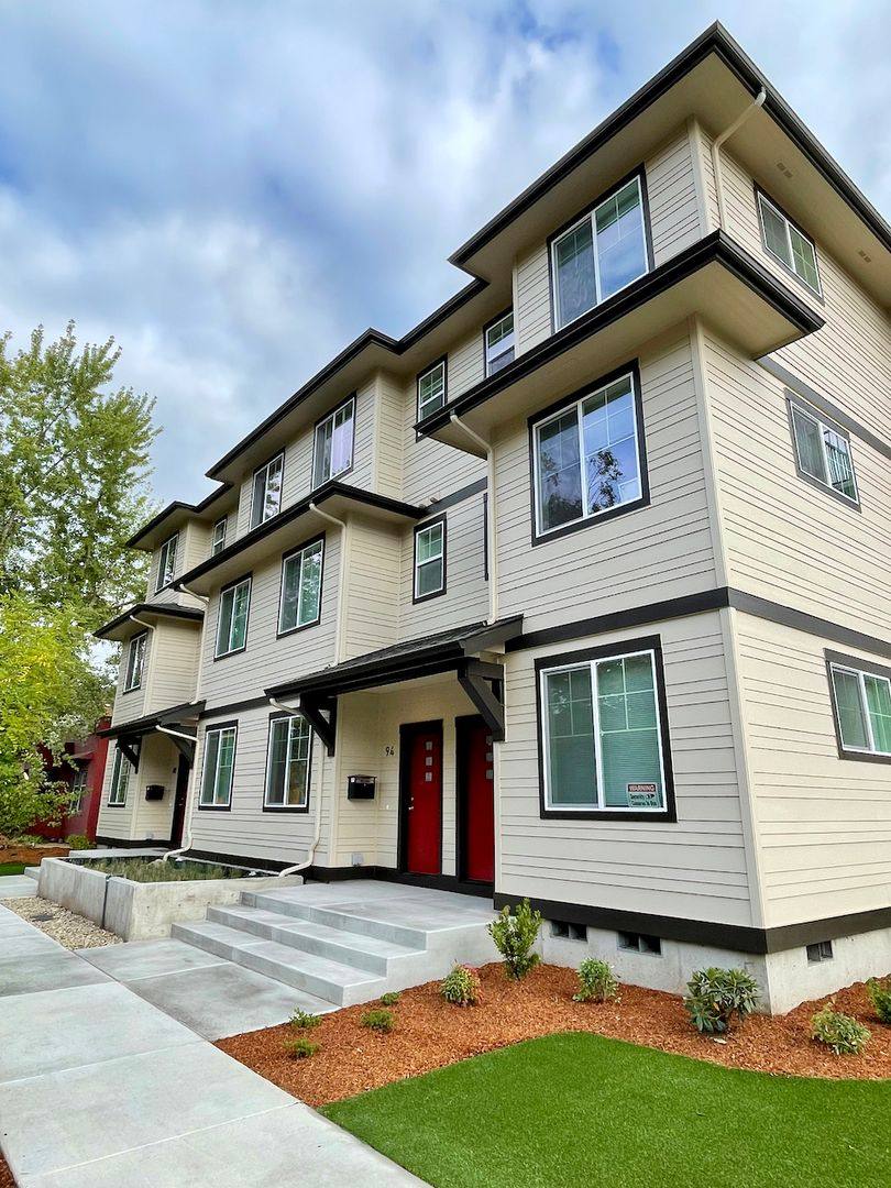 House for rent at 88 W 15th Ave, Eugene, OR 97401