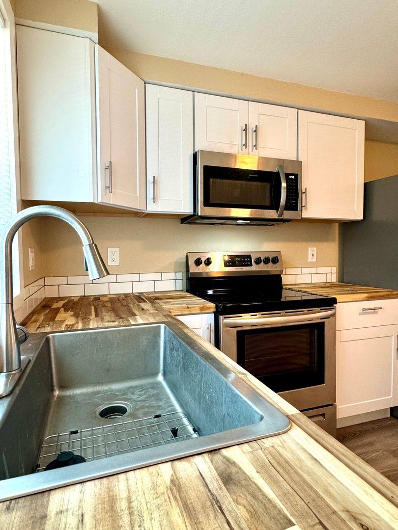 Apartment for rent at 781 High School Rd, Bainbridge Island, WA 98110