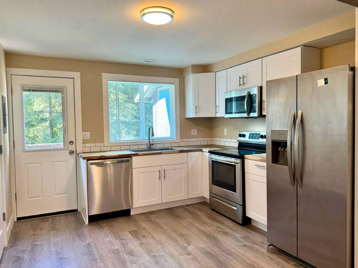 Apartment for rent at 781 High School Rd, Bainbridge Island, WA 98110
