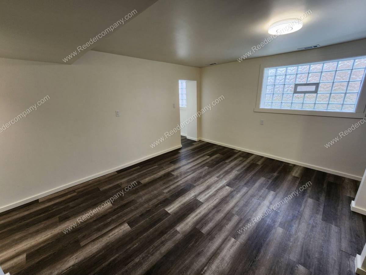Apartment for rent at 1916 Calumet Ave, Whiting, IN 46394