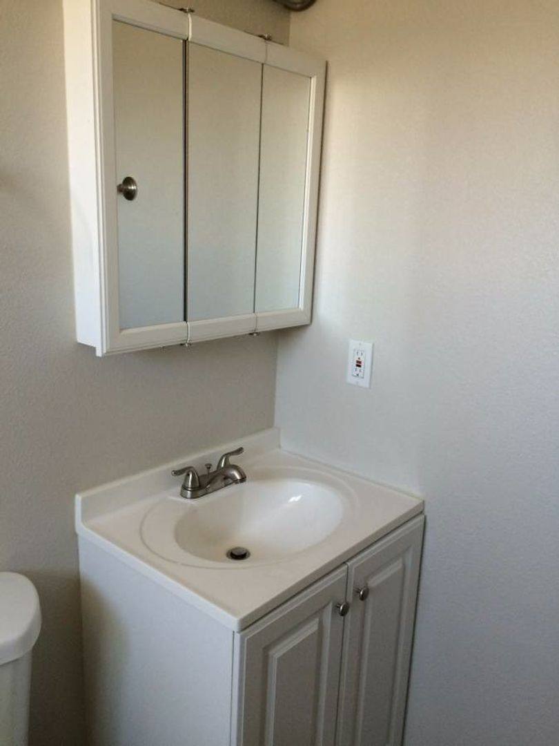 Apartment for rent at 370 N Fair Oaks Ave, Sunnyvale, CA 94086