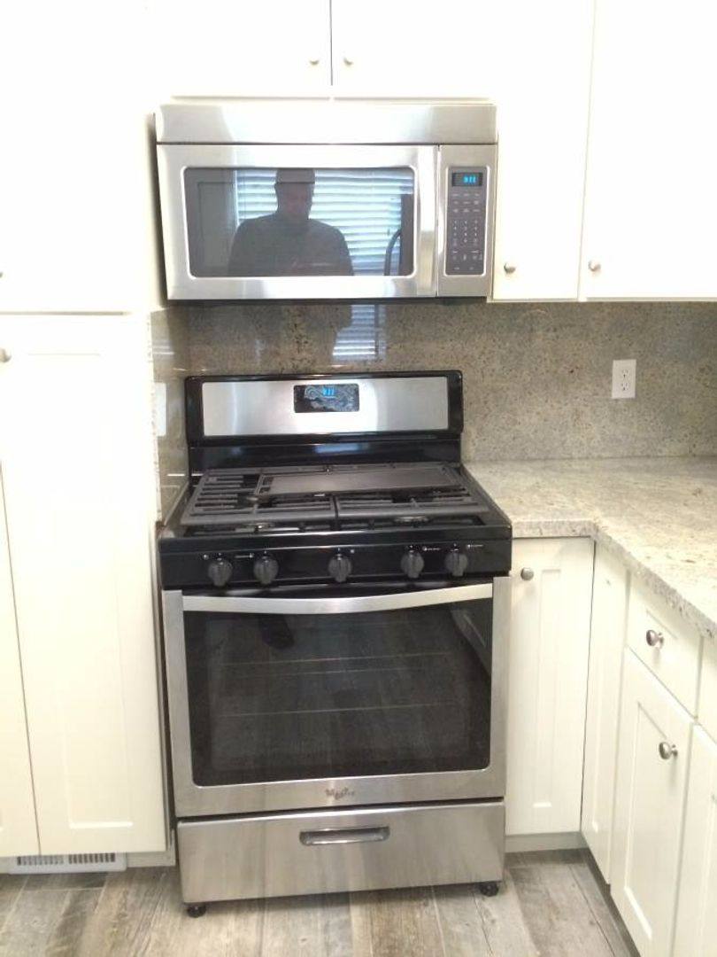 Apartment for rent at 370 N Fair Oaks Ave, Sunnyvale, CA 94086