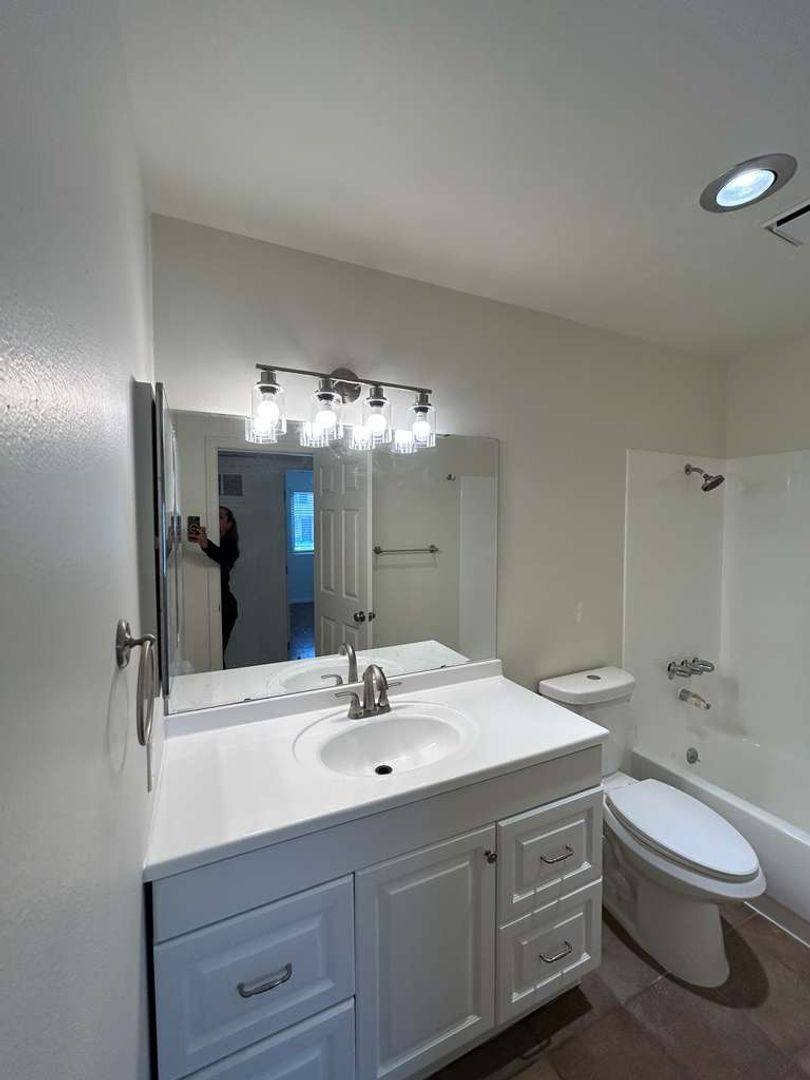 Condo for rent at 6811 Alvarado Rd, San Diego, CA 92120