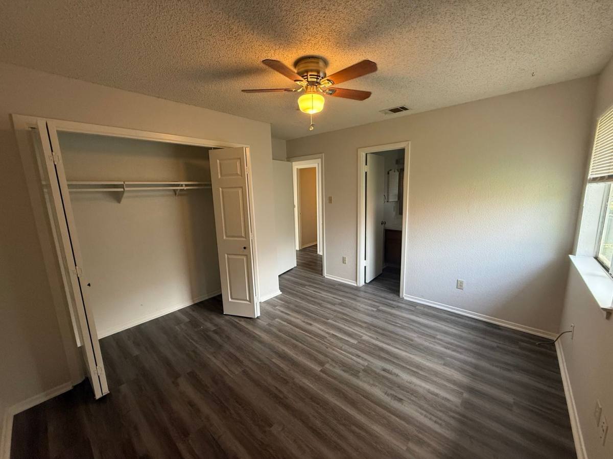 Apartment for rent at 512 Willowbend Cove, Round Rock, TX 78664