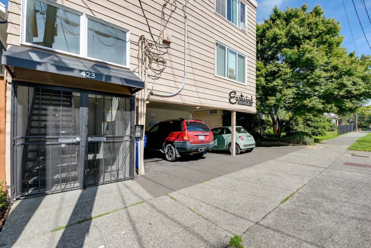 Apartment for rent at 423 11th Ave E, Seattle, WA 98102
