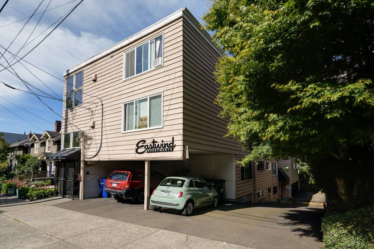 Apartment for rent at 423 11th Ave E, Seattle, WA 98102
