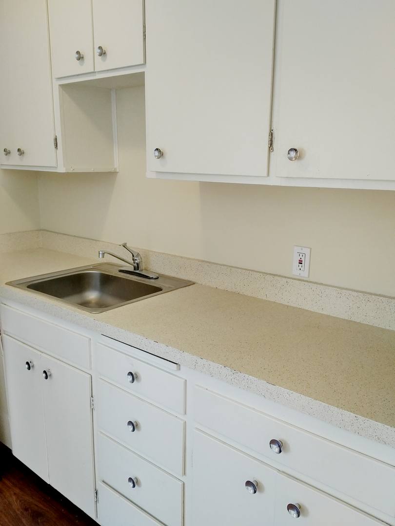 Apartment for rent at 423 11th Ave E, Seattle, WA 98102