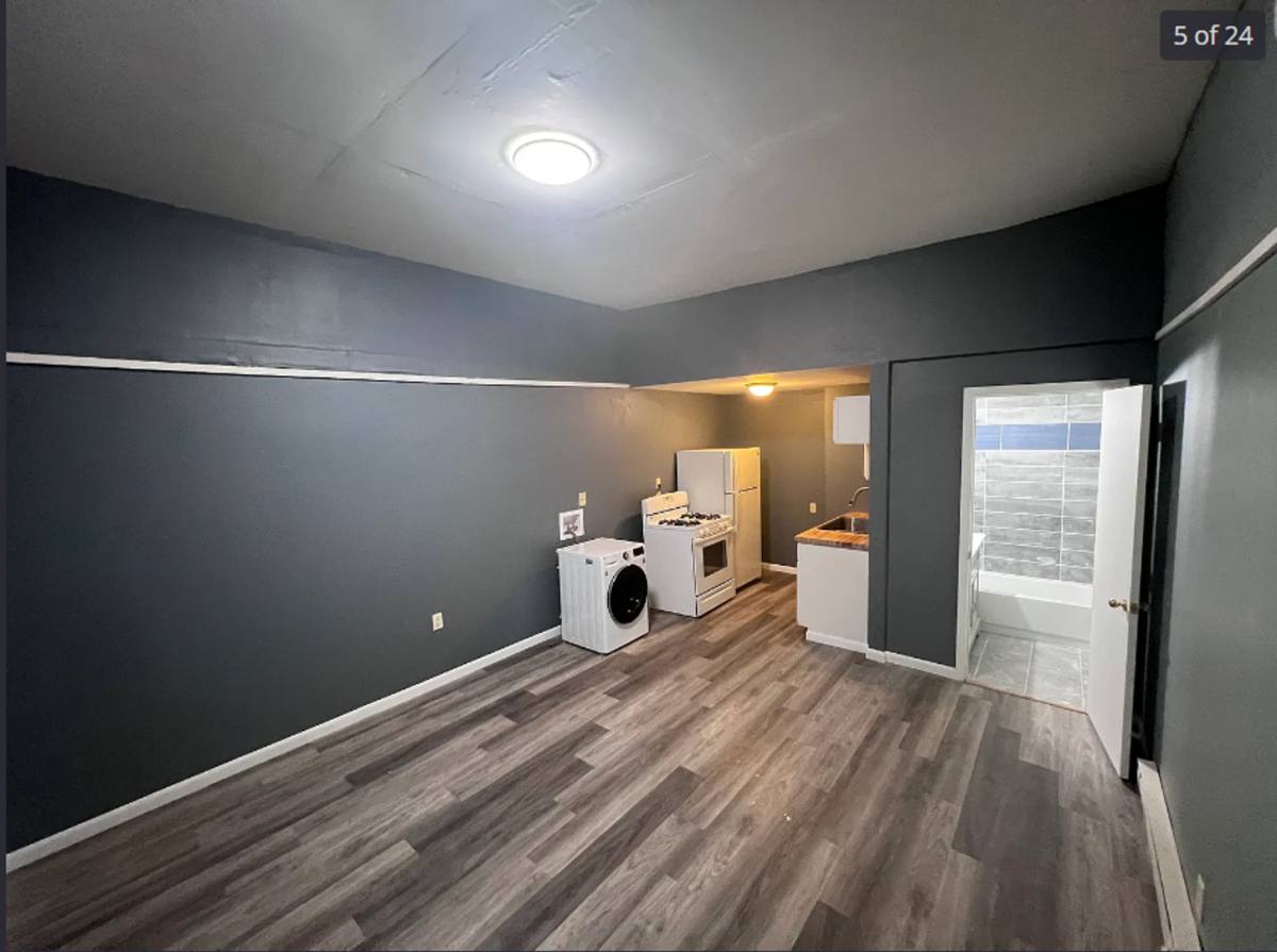 Apartment for rent at 430 Case Ave E, Saint Paul, MN 55130