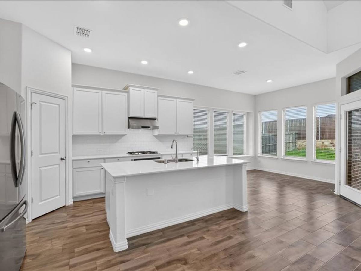 House for rent at 1501 Lake Grove Dr, Little Elm, TX 75068