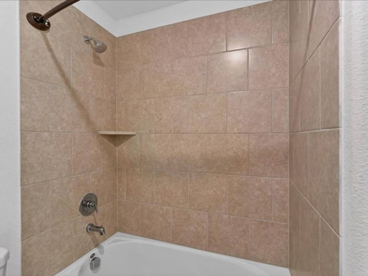 House for rent at 1501 Lake Grove Dr, Little Elm, TX 75068