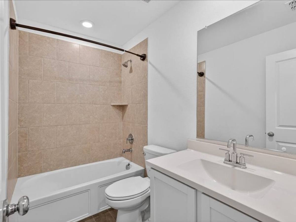 House for rent at 1501 Lake Grove Dr, Little Elm, TX 75068