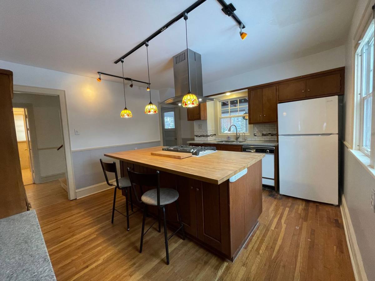 House for rent at 5104 Millpond Place, Minneapolis, MN 55436