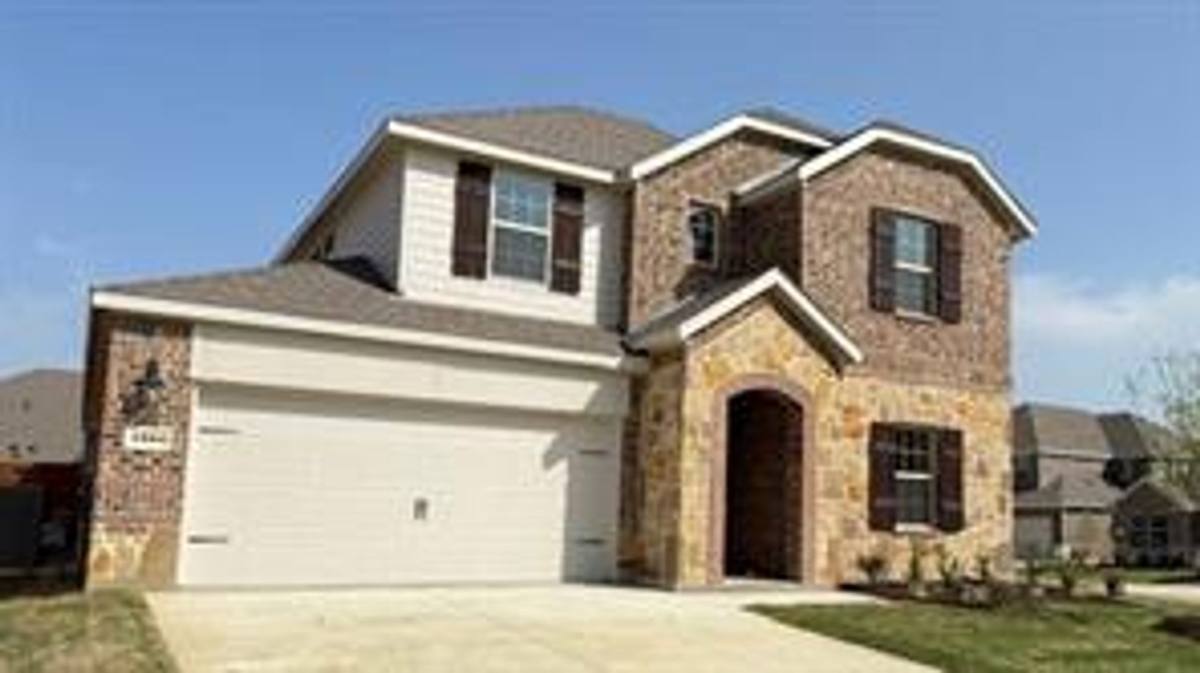House for rent at 4304 Placer Mine Rd, Aubrey, TX 76227