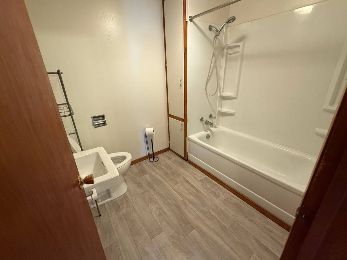 Apartment for rent at 182 3rd St NE, Watertown, SD 57201