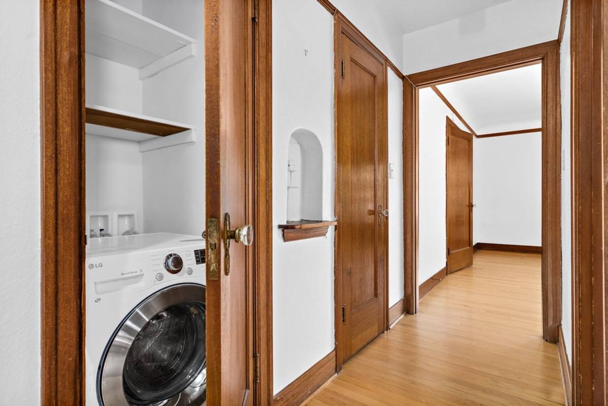 Apartment for rent at 4134 11th Ave NE, Seattle, WA 98105