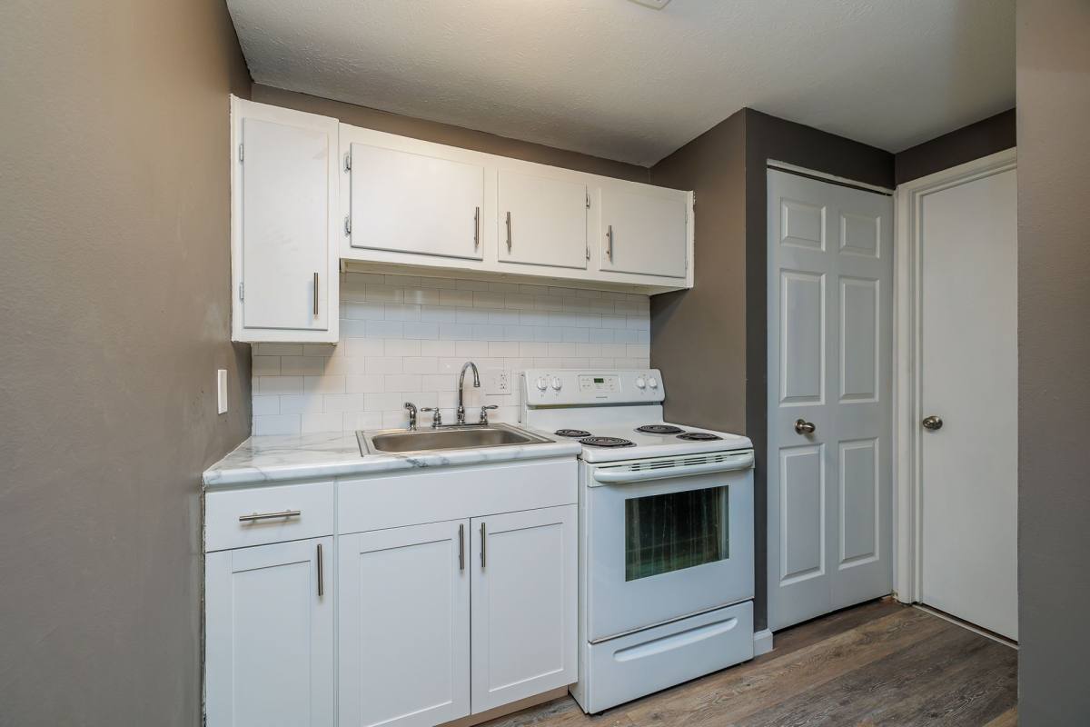 Apartment for rent at 163 E Bridge St #303, Berea, OH 44017