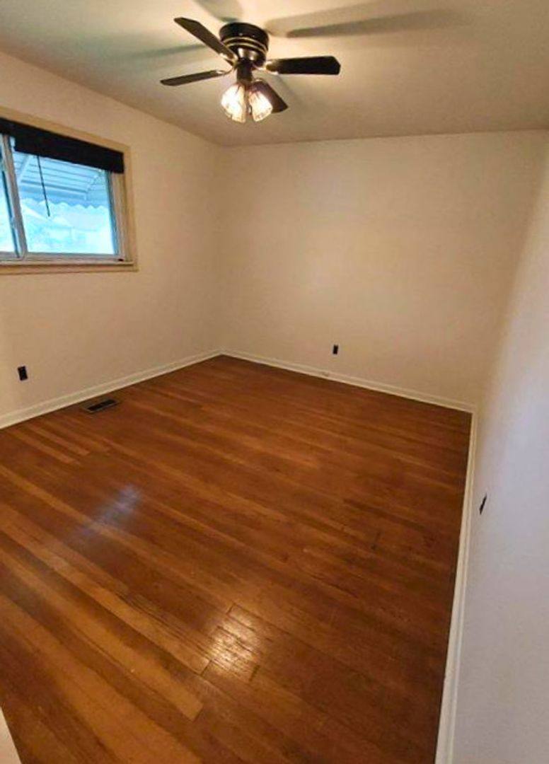 House for rent at 5371 Culver St, Dearborn Heights, MI 48125