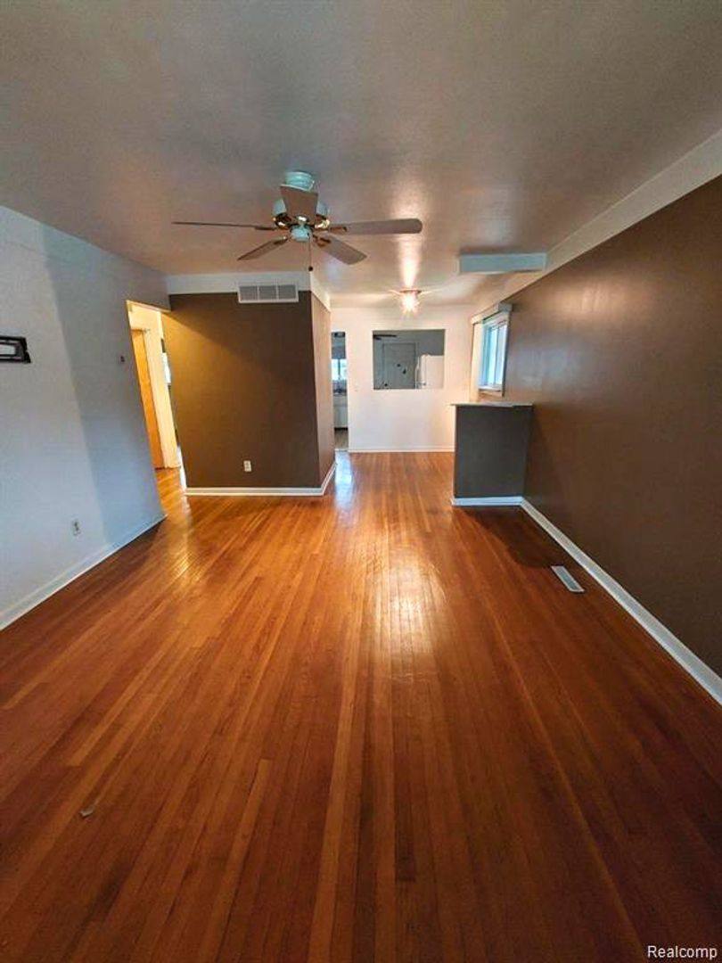 House for rent at 5371 Culver St, Dearborn Heights, MI 48125