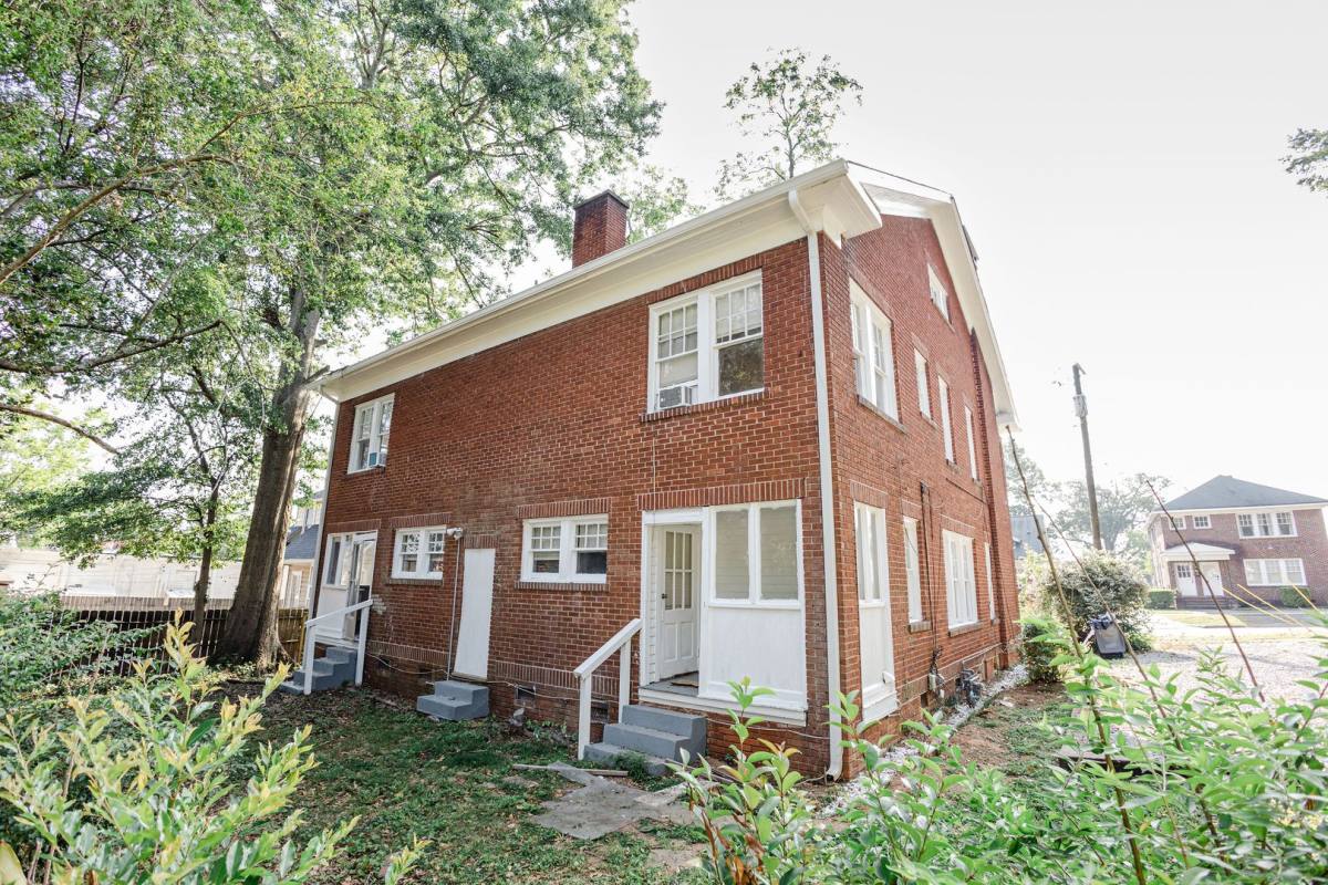 Apartment for rent at 217 S 11 St, Griffin, GA 30224