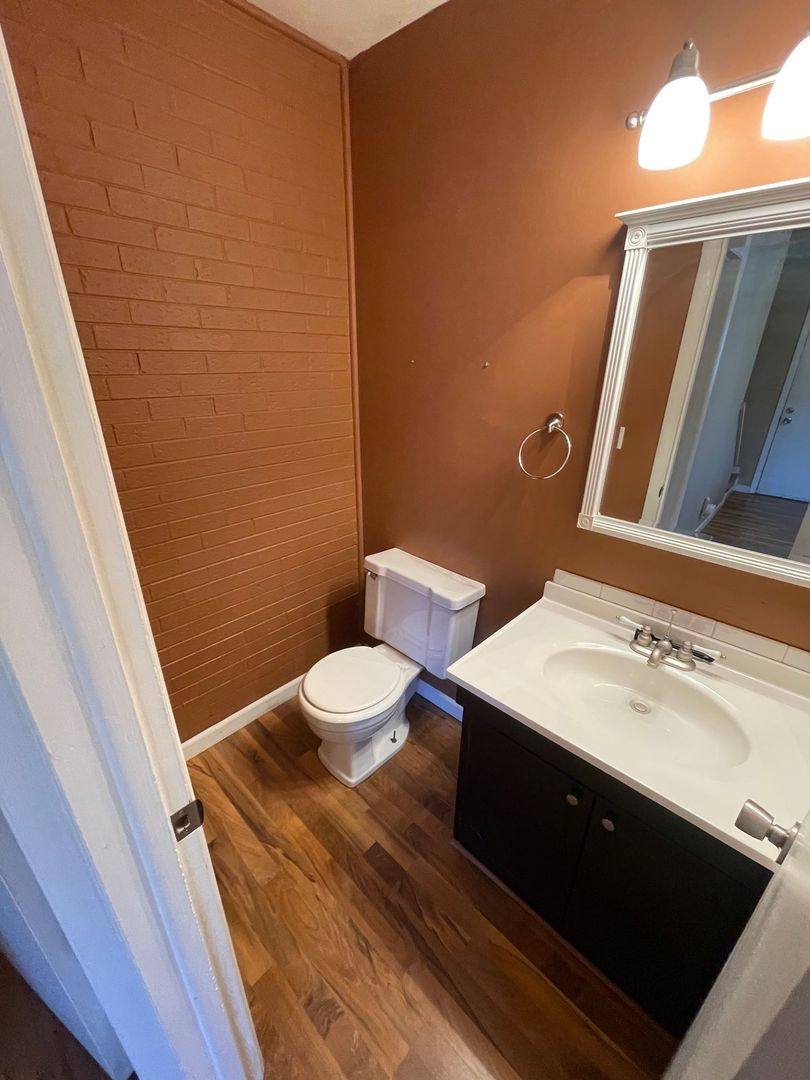 Apartment for rent at 1103 Gettysburg, Bloomington, IL 61704
