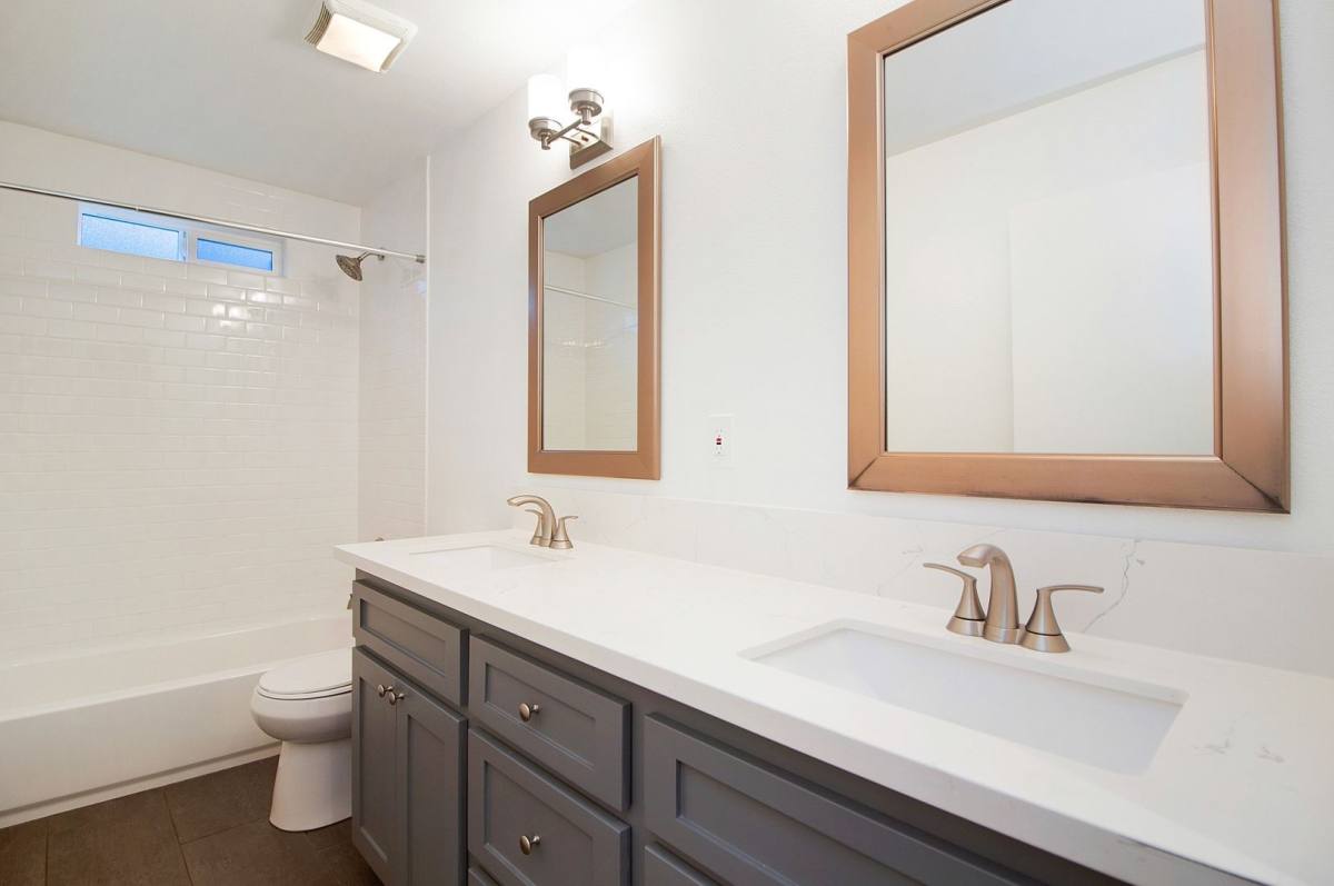 Apartment for rent at 1316-1322 E 3rd St, Long Beach, CA 90802