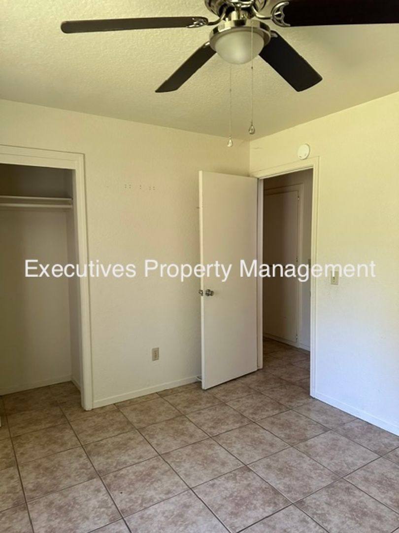 House for rent at 322 Pamela Court, Merced, CA 95340
