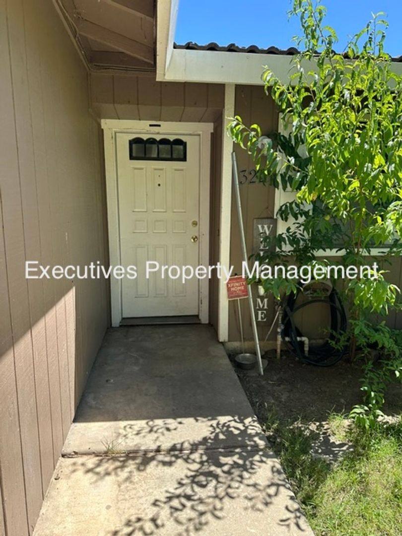 House for rent at 322 Pamela Court, Merced, CA 95340