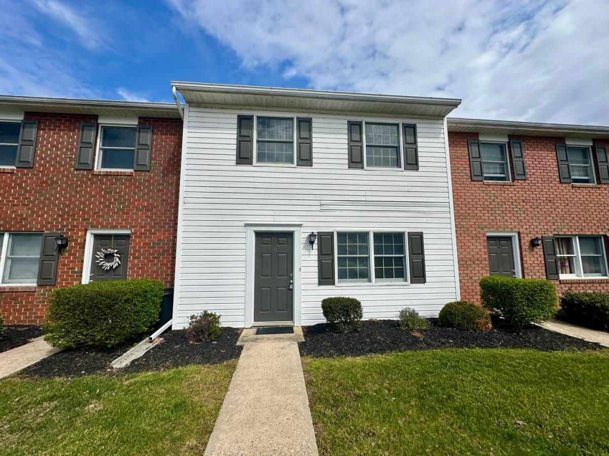 Townhouse for rent at 13061-13121 Welty Rd, Waynesboro, PA 17268
